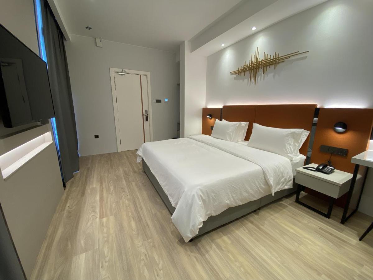 Otel Hotel Suite Sibu Exterior foto